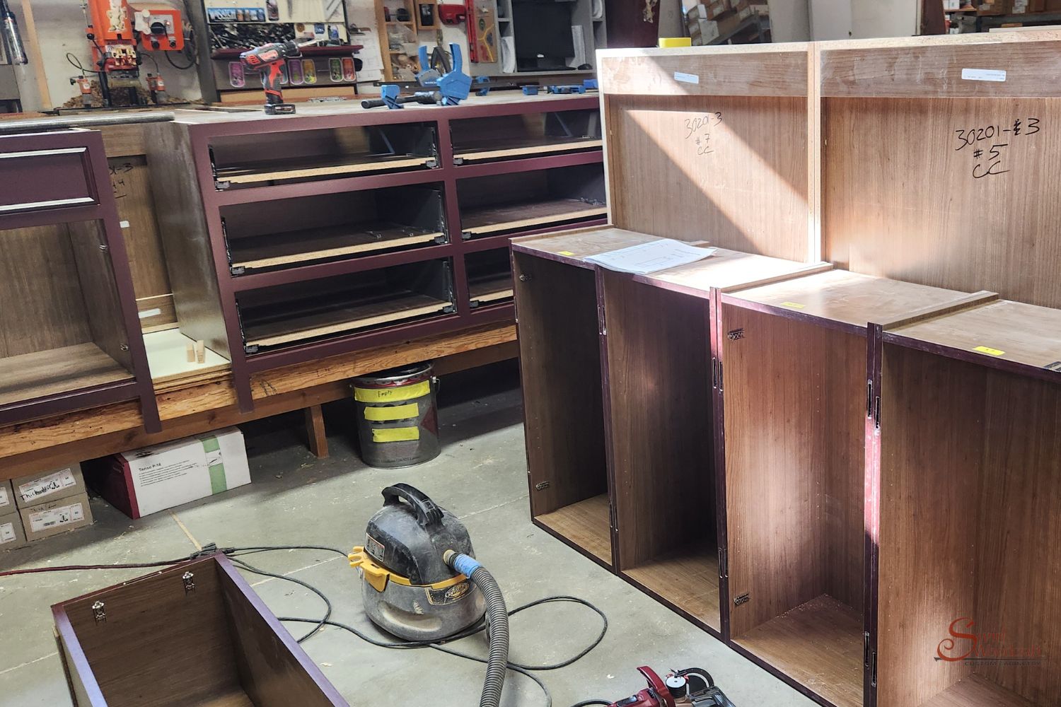 Custom Designed High Quality Kitchen Cabinets from Swirl Woodcraft